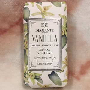 Diamante Vanilla Scented Tripple Milled Vegitable Soap Made in Italy NWT 9.1 oz
